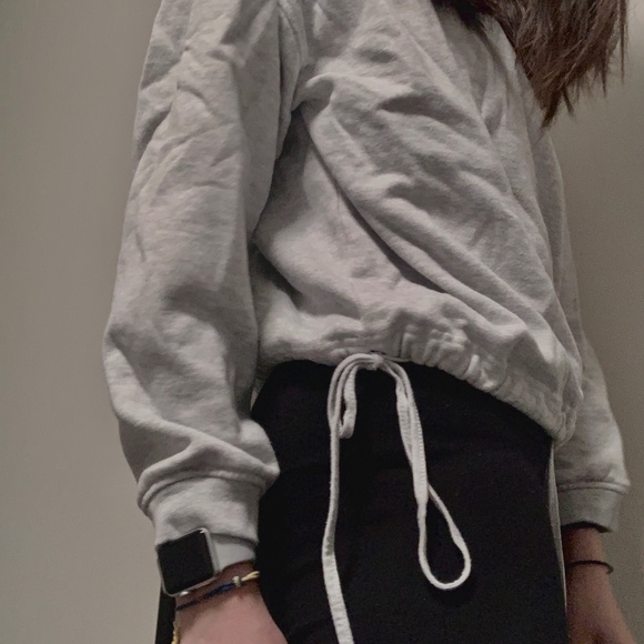 H&M Stylish Grey Sweater - Picture 1 of 1